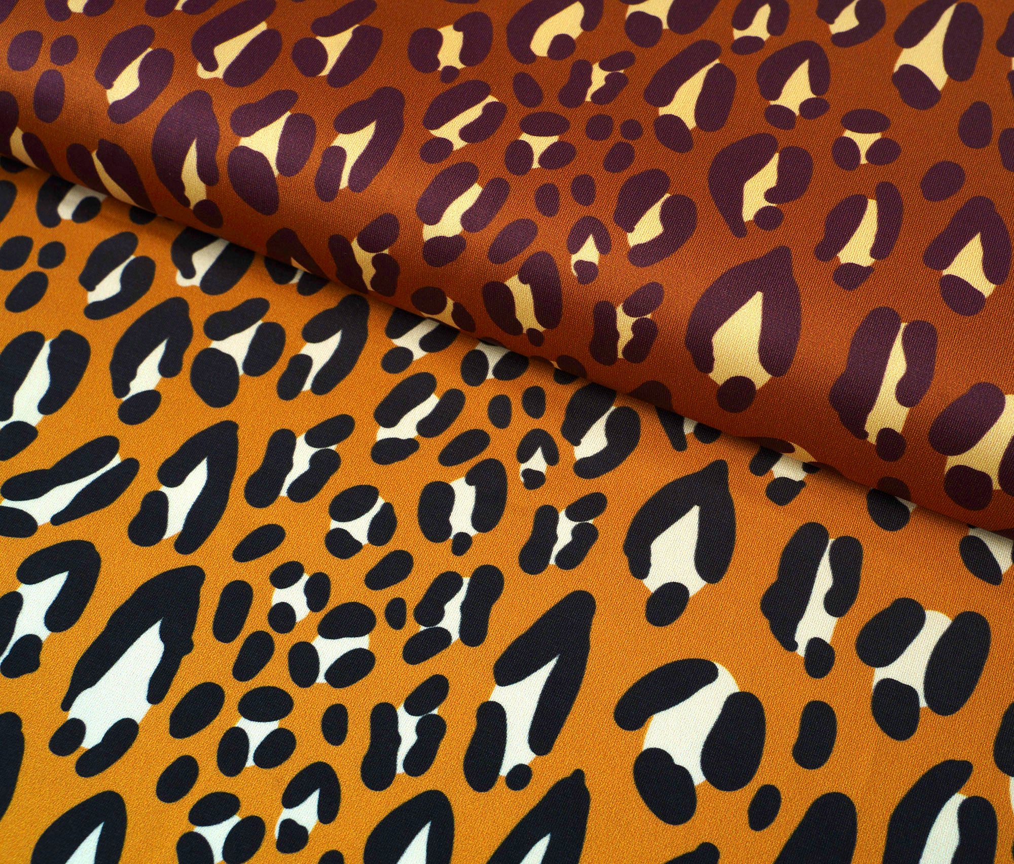 albstoffe-performance-leo-safari-nepal-activewear-meterware image 4