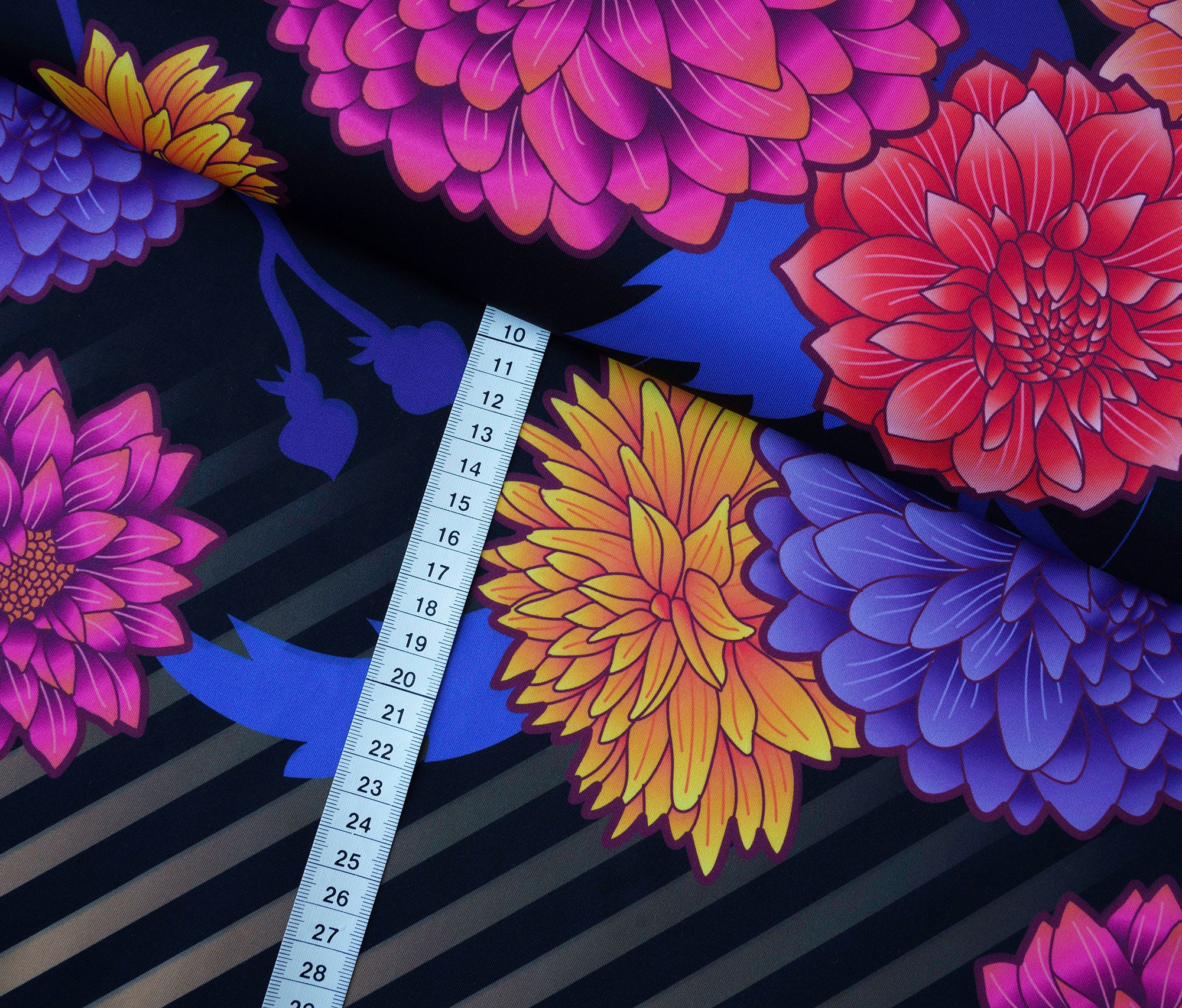 albstoffe-performance-big-dahlia-activewear-jersey-meterware image 2
