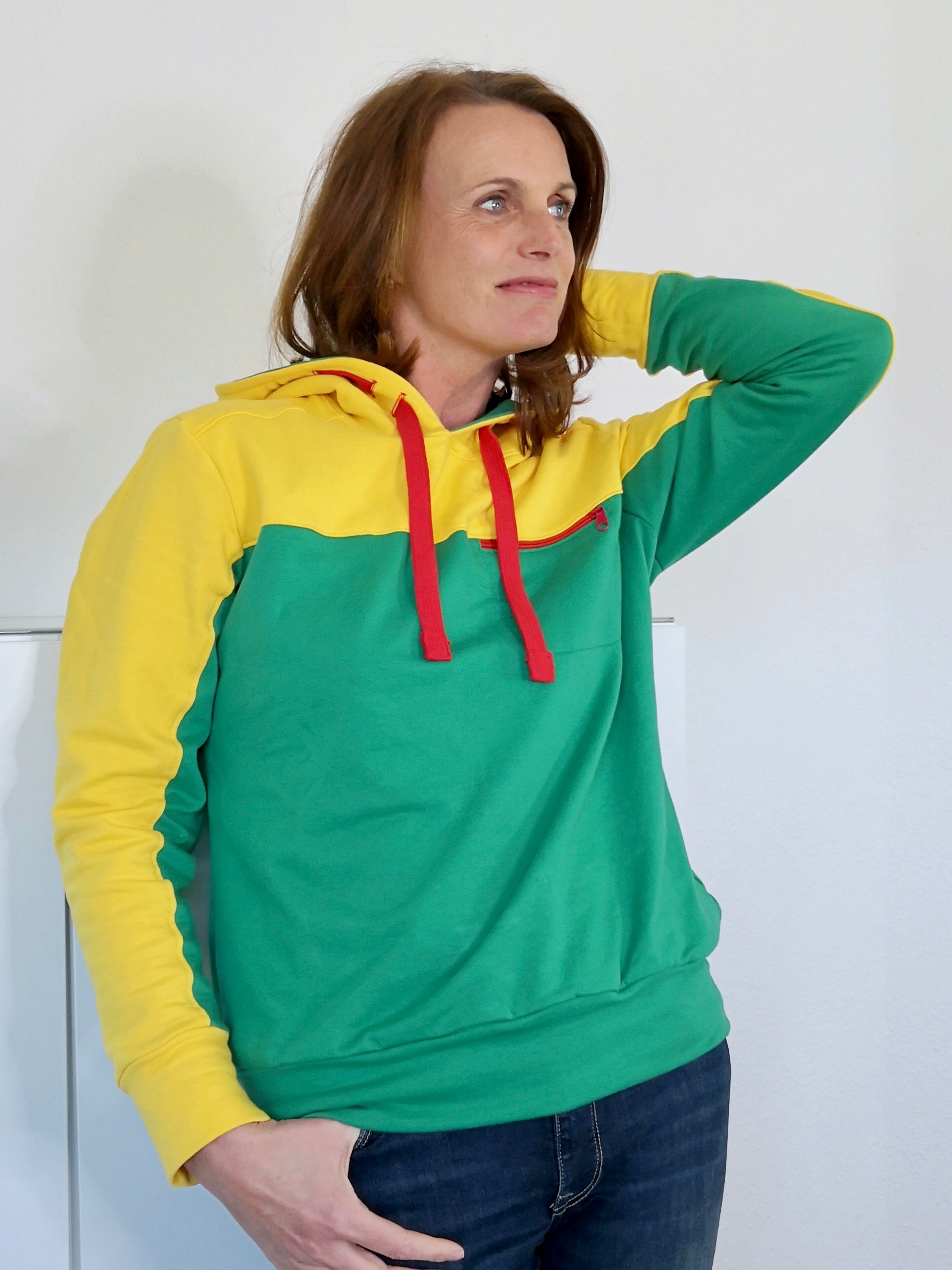 schnittmuster-berlin-hoodie-emilea-damen-kapuzenpulli-schnittmuster-e-book image 5