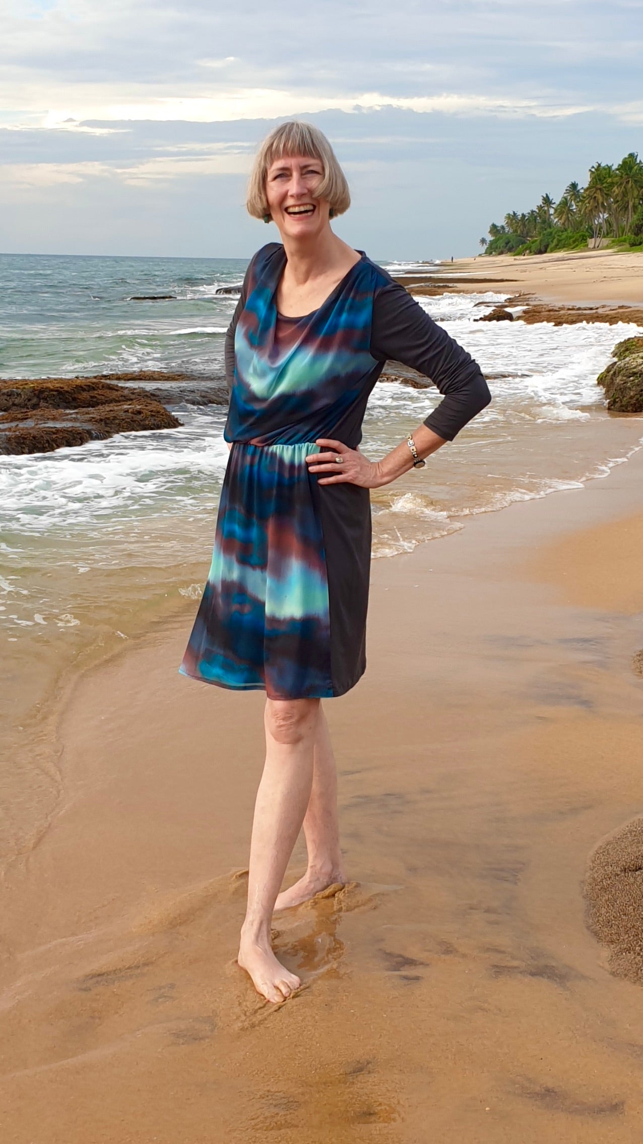 schnittmuster-berlin-premium-jerseykleid-jana-asymmetrisches-anlasskleid-mit-fal image 6