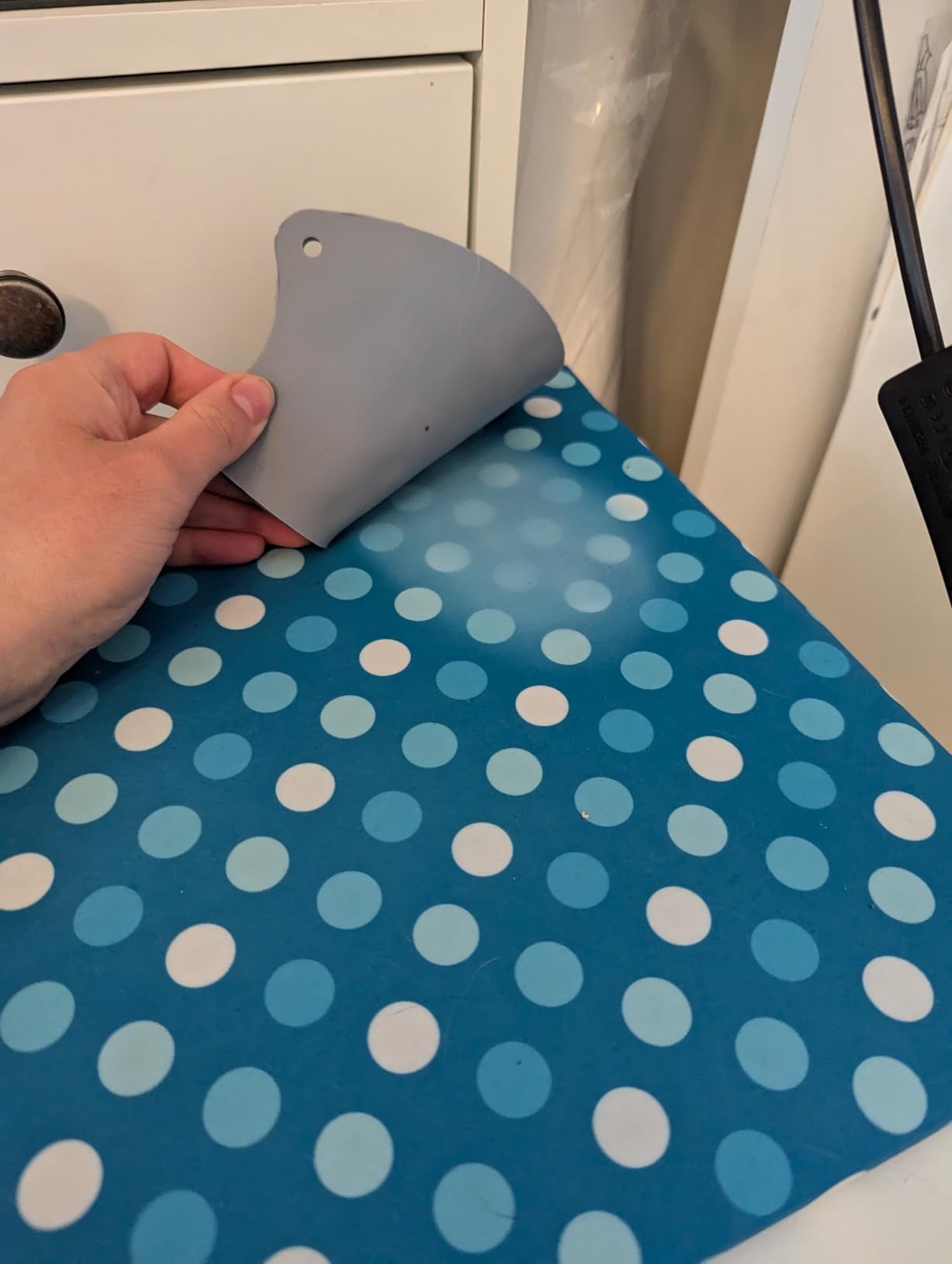 Schützt den Tisch