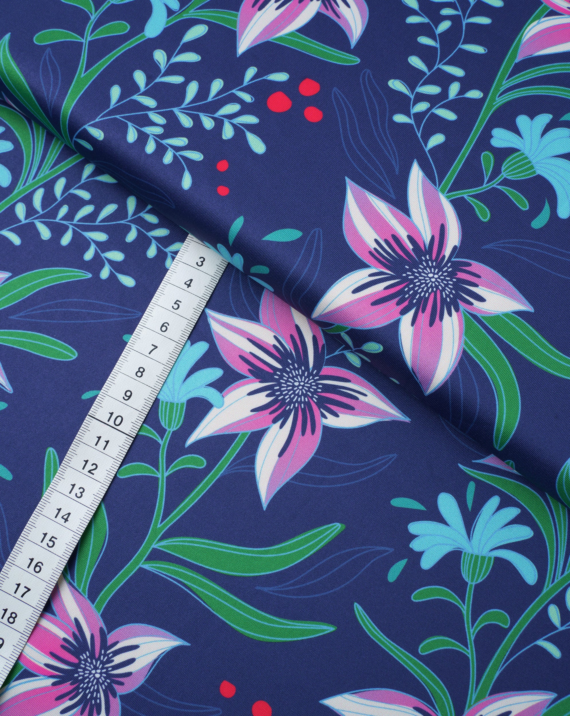 albstoffe-performance-flourish-blau-active-wear-jersey-bio-meterware image 3