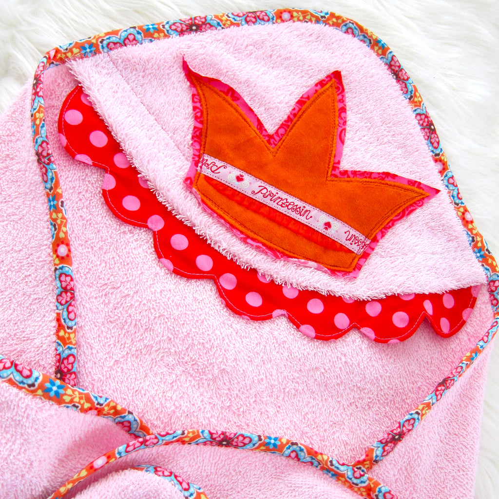 farbenmix-kapuzen-badetuch-f-r-kinder-kreativ-ebook-monster-prinzessin-matrose image 4