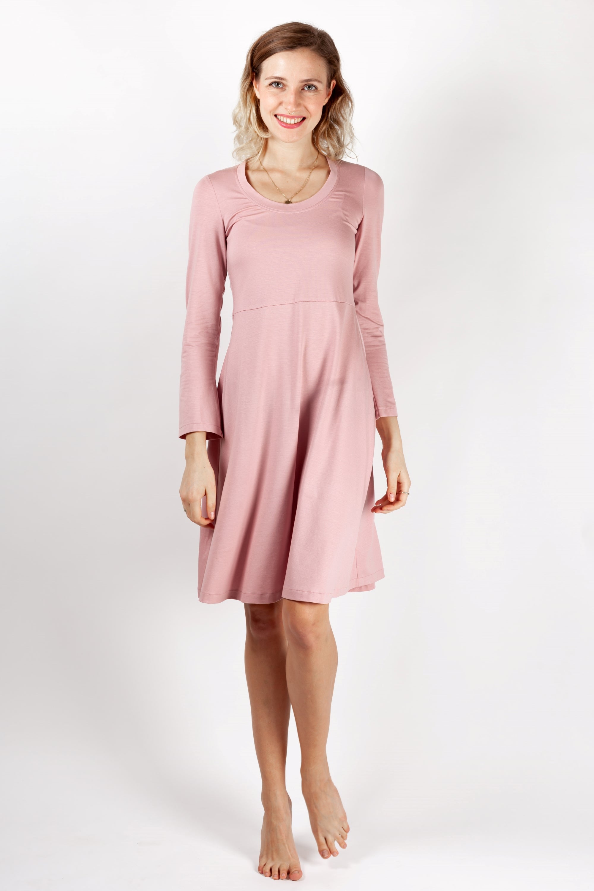 schnittmuster-berlin-nachtkleid-dalia-ebook-schnittmuster-damen-nachthemd-gr-34- image 6