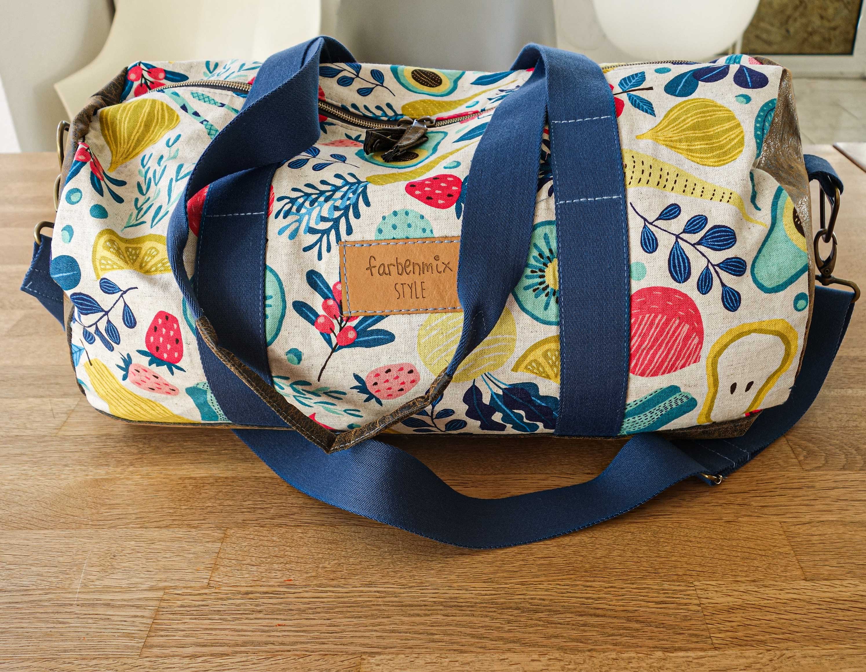 farbenmix-dufflebag-reisetasche-ebook-inkl-mini-dufflebag-ca-45x26x23-cm image 8