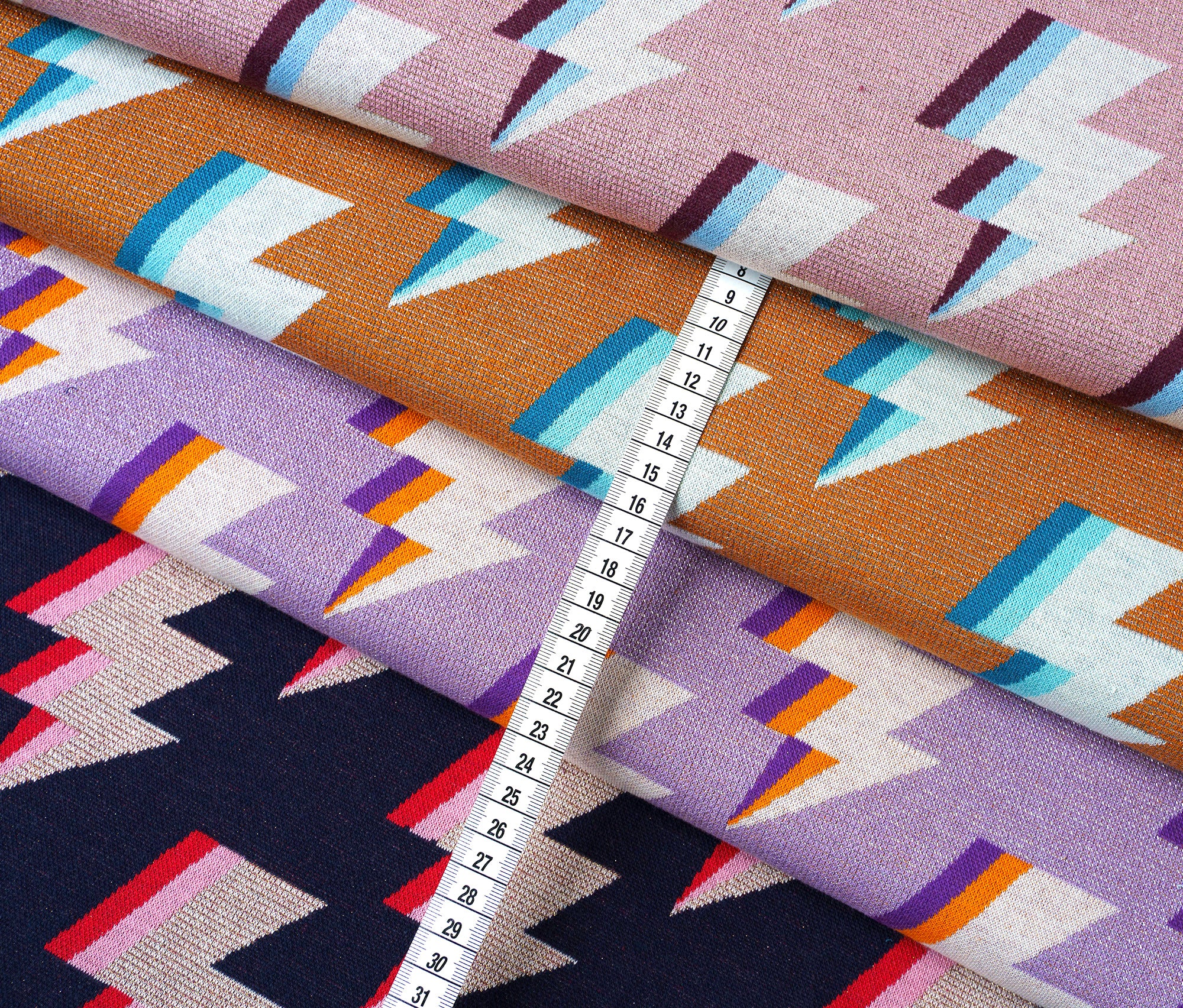 albstoffe-gleam-zappy-bio-jacquard-jersey-mit-lurex-meterware image 2