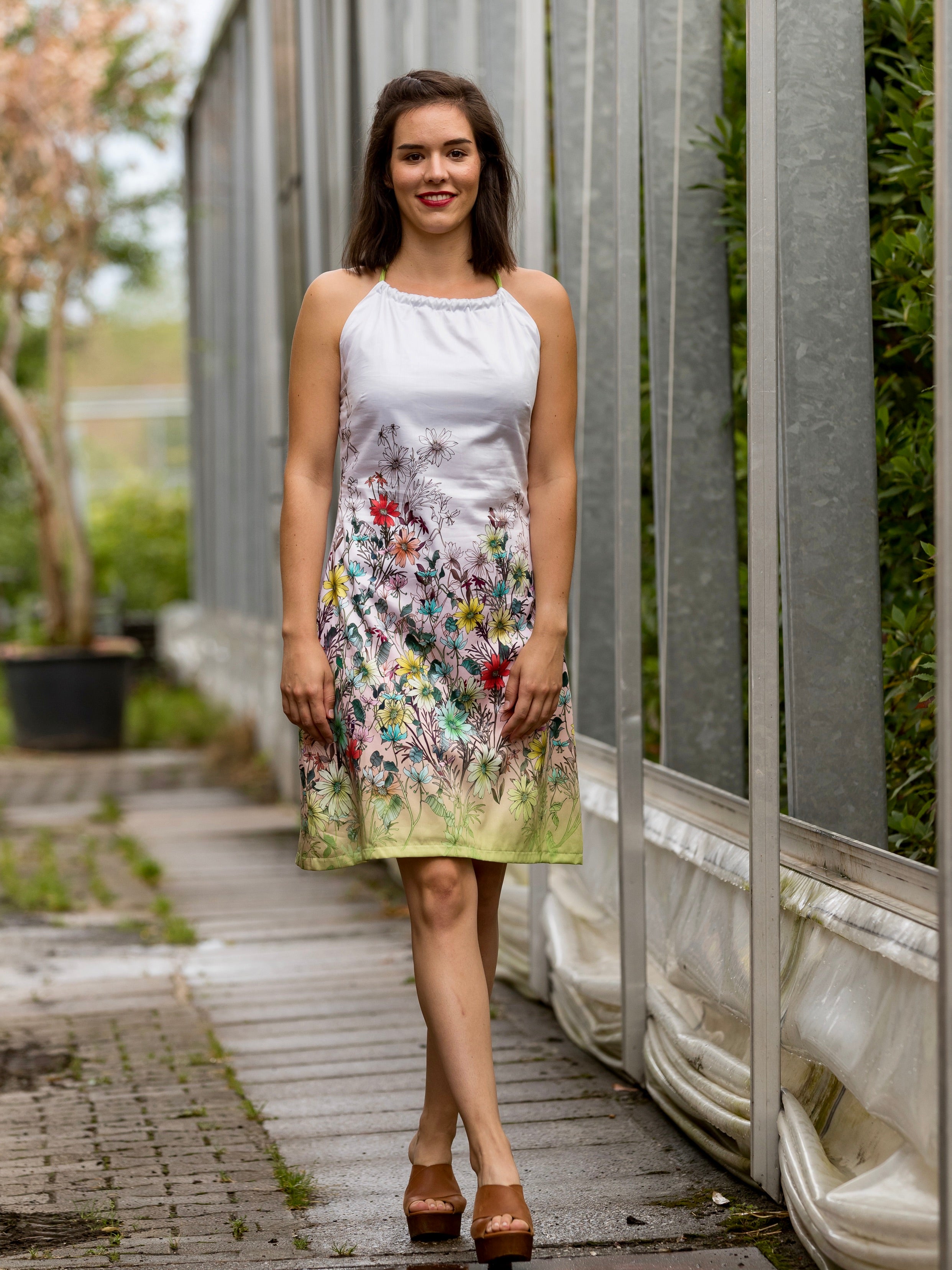 schnittmuster-berlin-sommerkleid-aimee-neckholder-kleid-knielang-gr-34-46 image 7