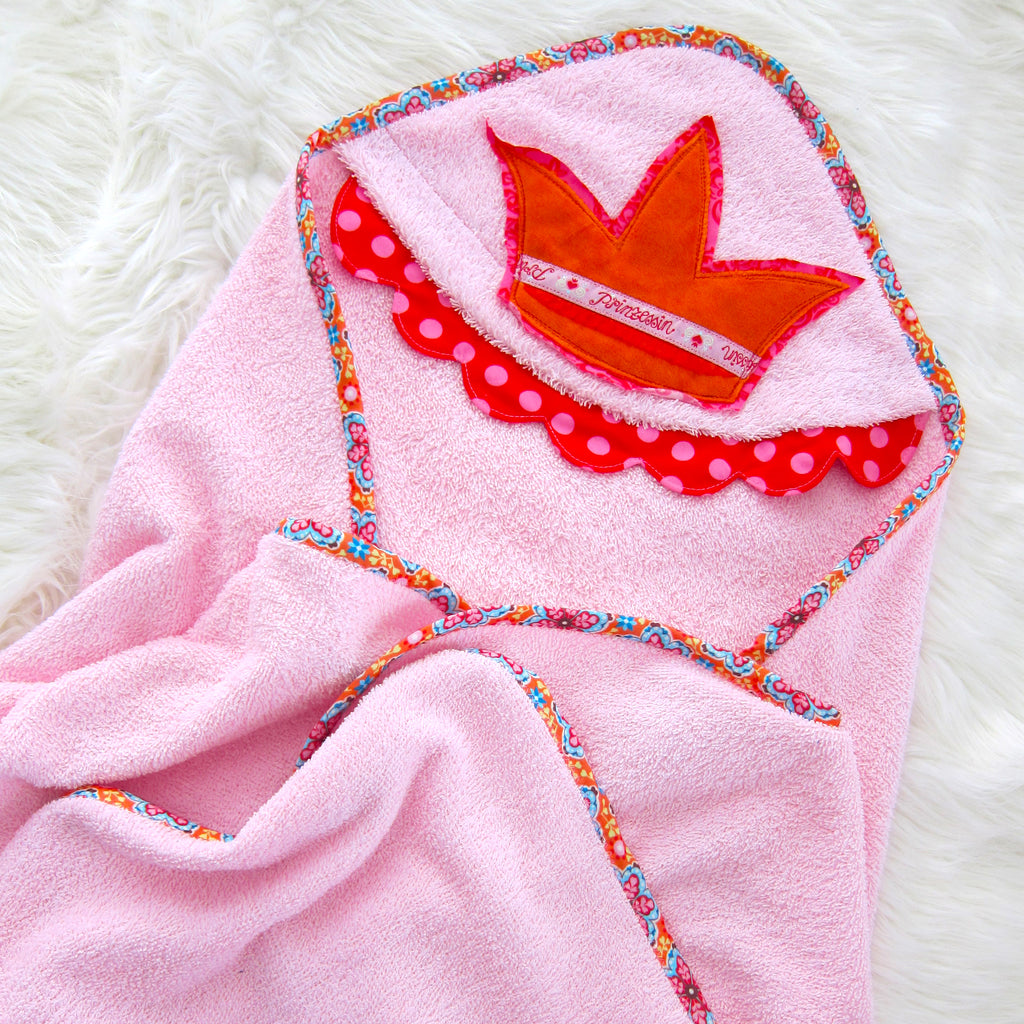 farbenmix-kapuzen-badetuch-f-r-kinder-kreativ-ebook-monster-prinzessin-matrose image 3