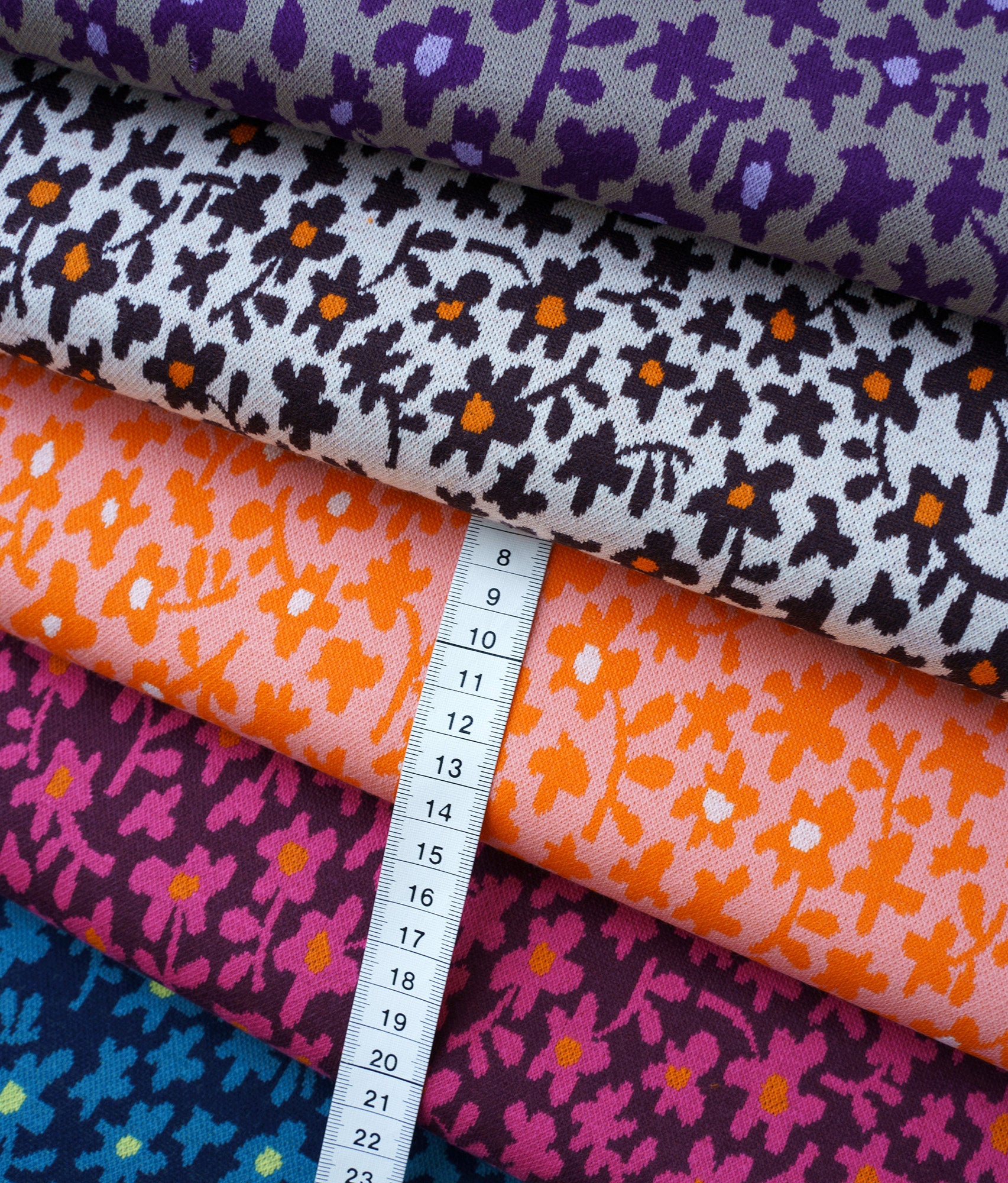 albstoffe-only-you-mini-bouquet-bio-jacquard-jersey-meterware image 2