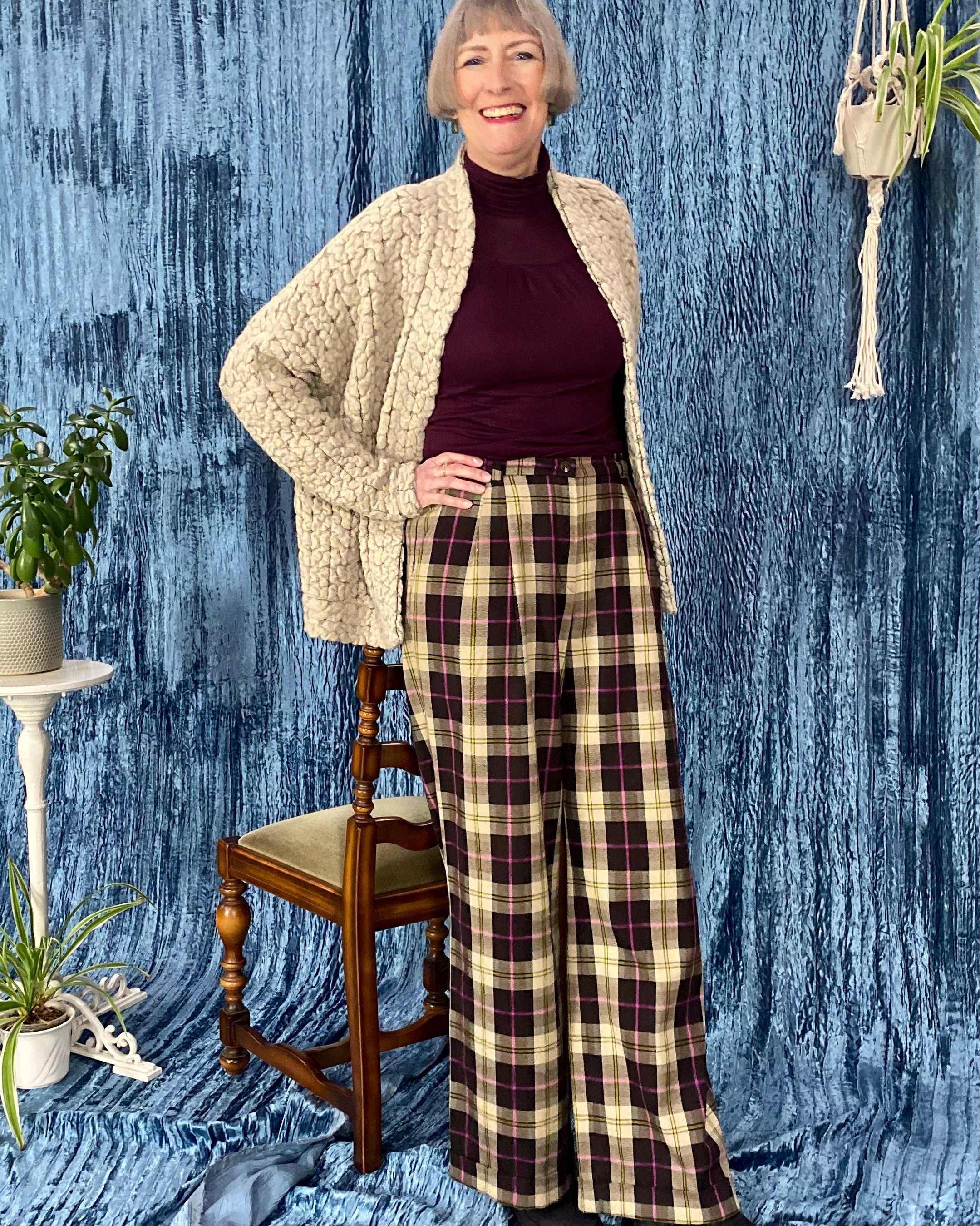 schnittmuster-berlin-marlenehose-viola-bundfaltenhose-damen-ebook-beamer image 5