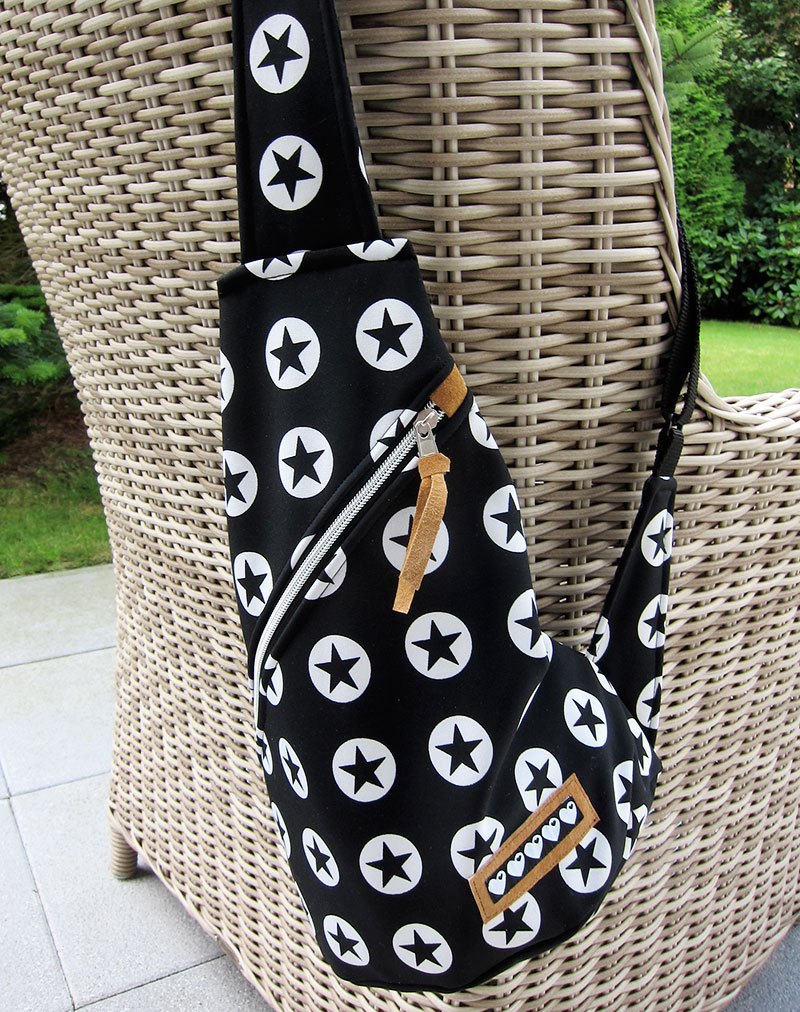 farbenmix-crossbag-rucksack-kreativ-ebook-pdf-schnittmuster-tasche-23x38x15-cm image 4