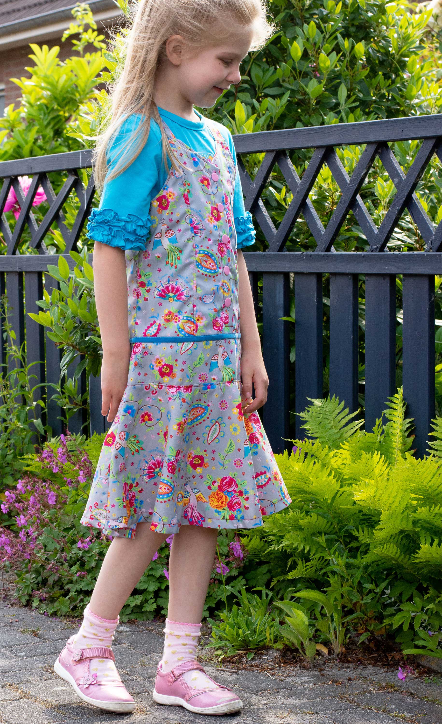 farbenmix-sophie-tr-gerkleid-mit-schn-rung-schnittmuster-ebook image 7