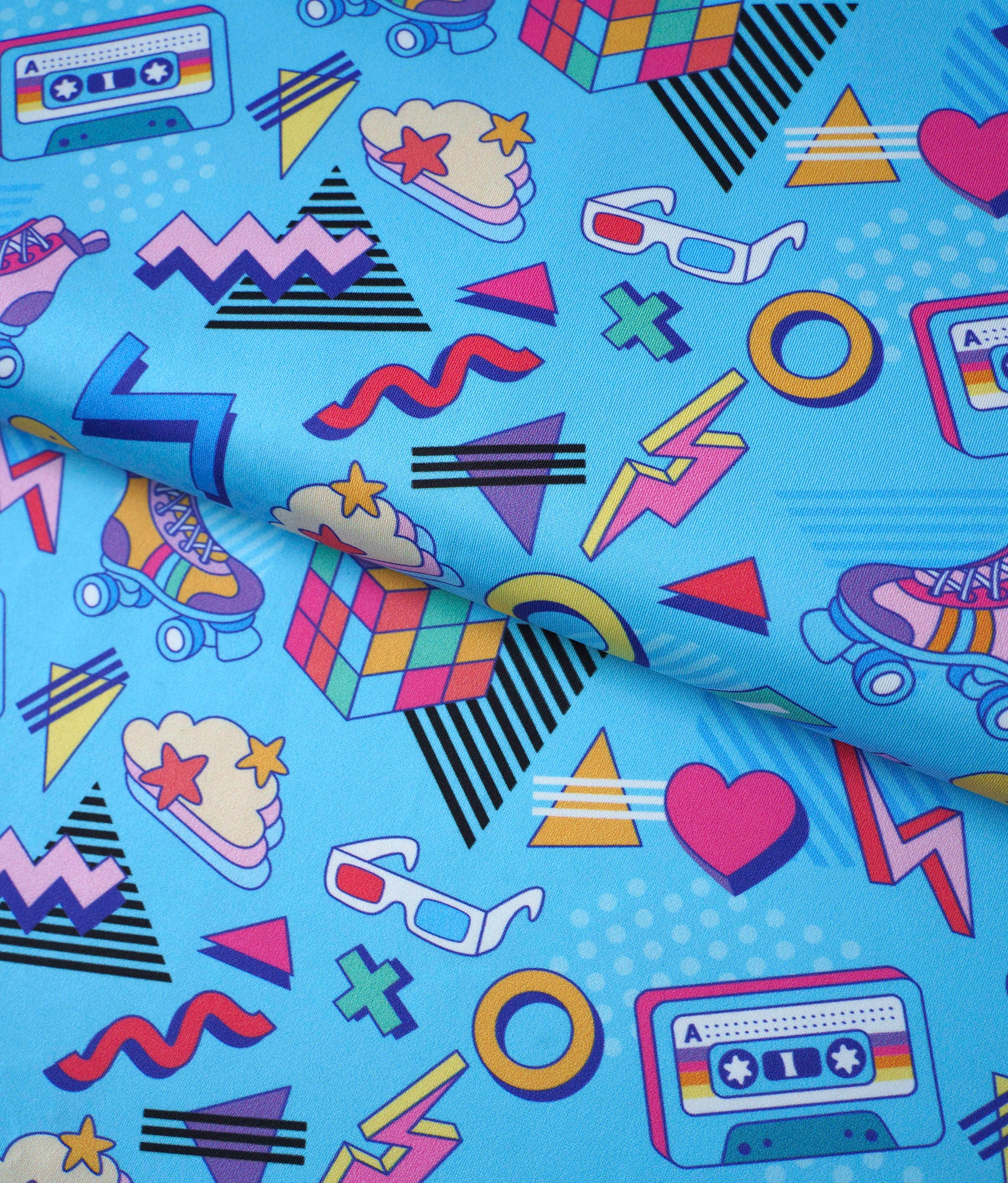 albstoffe-performance-80s-fever-blau-active-wear-jersey-meterware image 4