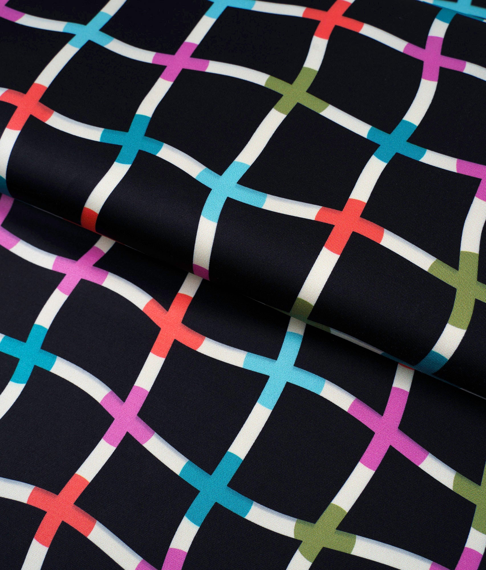 albstoffe-performance-grid-black-activewear-jersey-meterware image 3