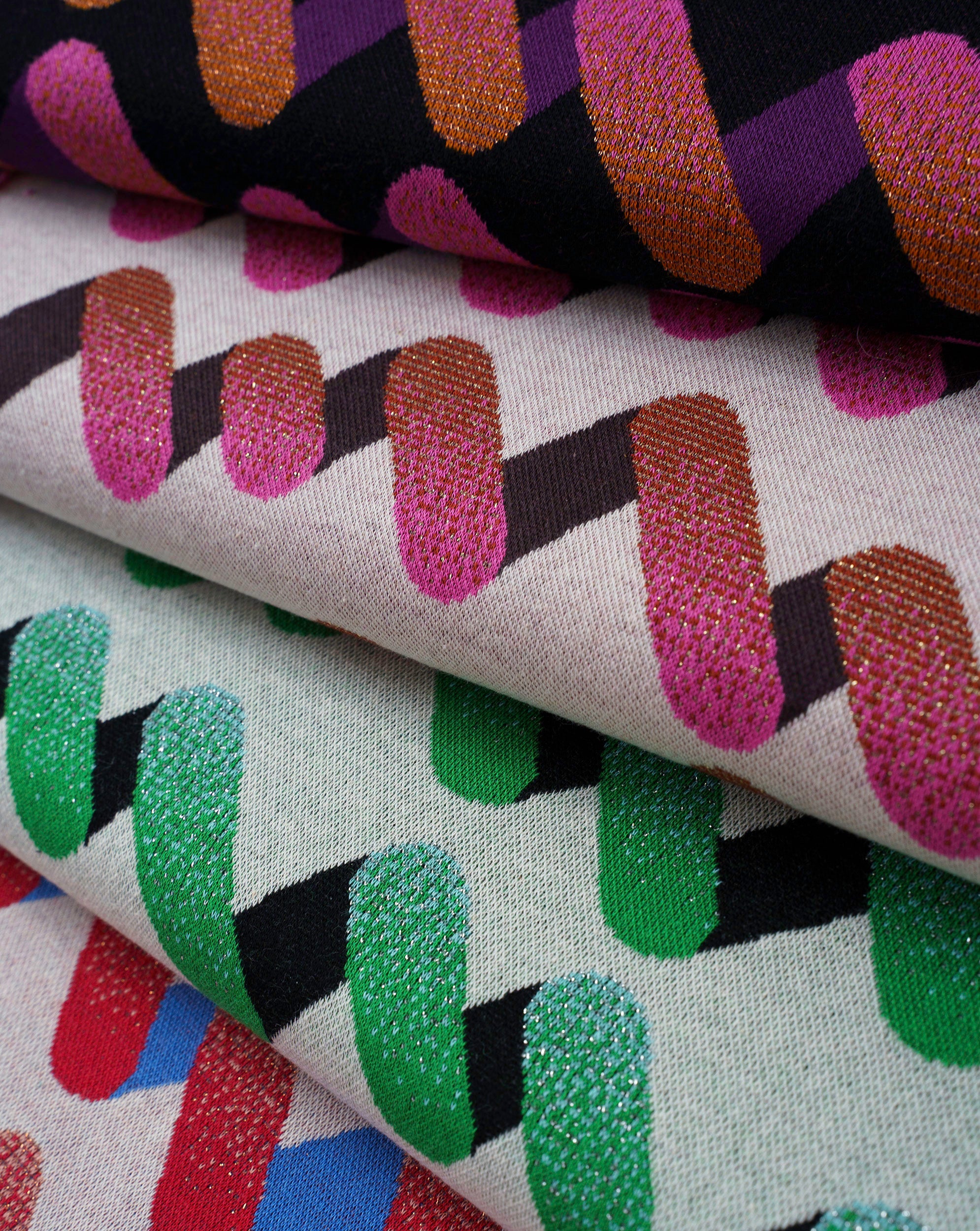 albstoffe-bling-bling-up-and-down-bio-jacquard-jersey-meterware image 4