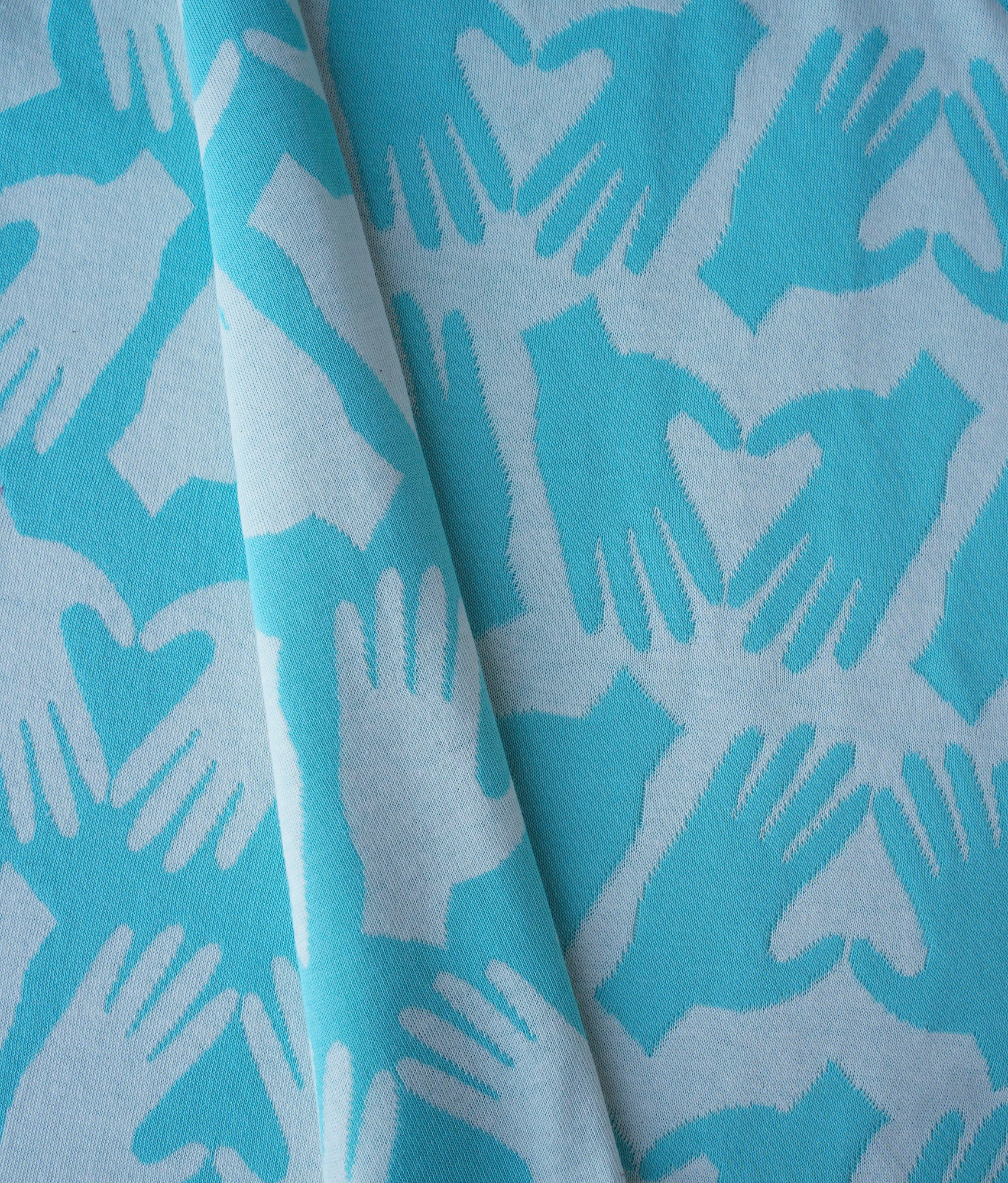 albstoffe-love-letters-hand-on-heart-jacquard-jersey-doubleface-meterware image 3