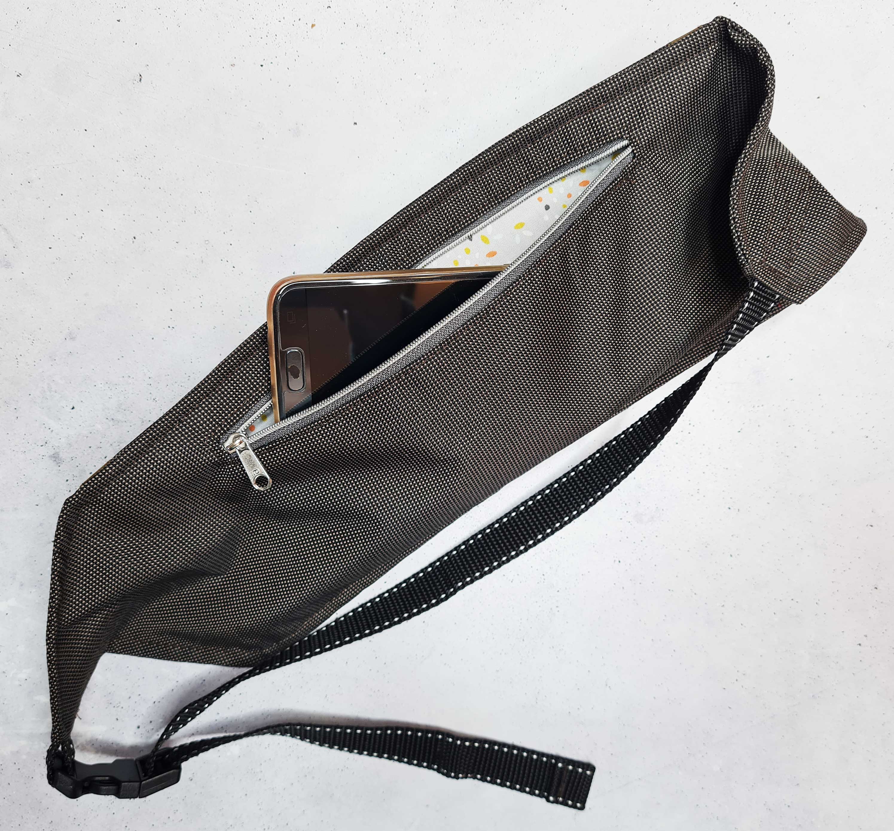 farbenmix-secretbag-flache-bauchtasche-schnittmuster-ebook image 6