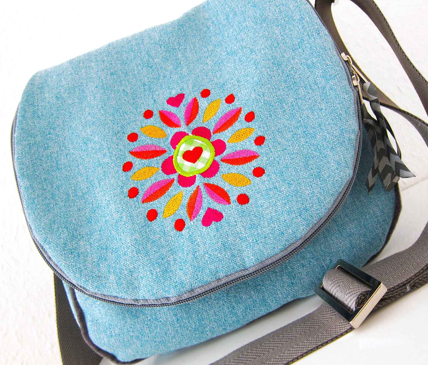 farbenmix-zirkeltasche-kreativ-ebook-kompakte-umh-ngetasche image 7