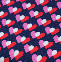 albstoffe-queen-of-hearts-heart-parade-new-cotton-satin-webware-meterware image 4