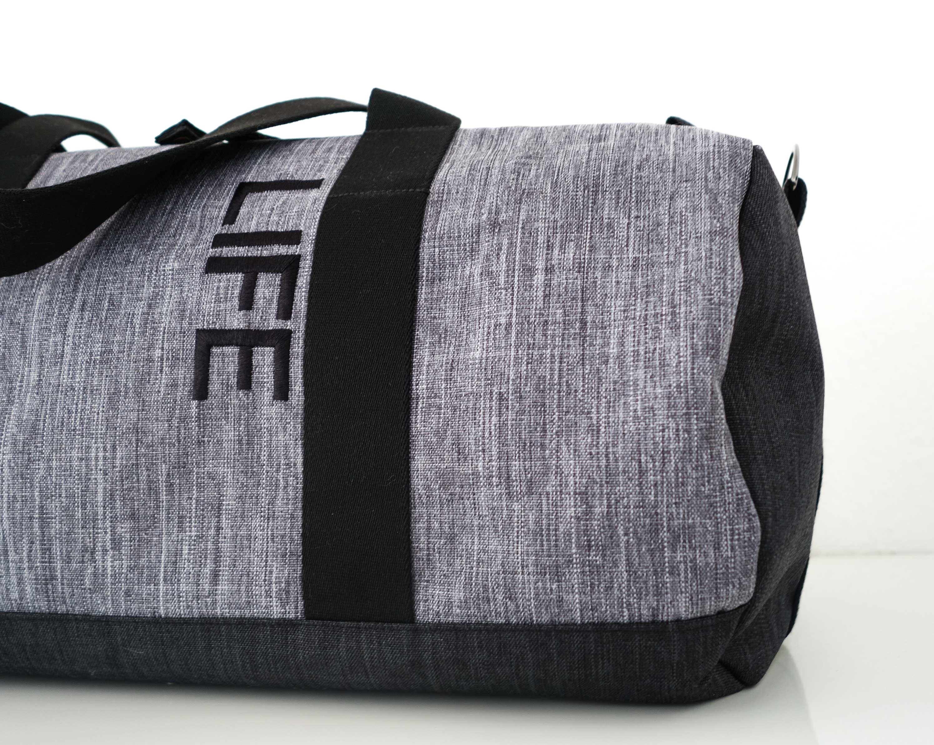 farbenmix-dufflebag-reisetasche-ebook-inkl-mini-dufflebag-ca-45x26x23-cm image 4
