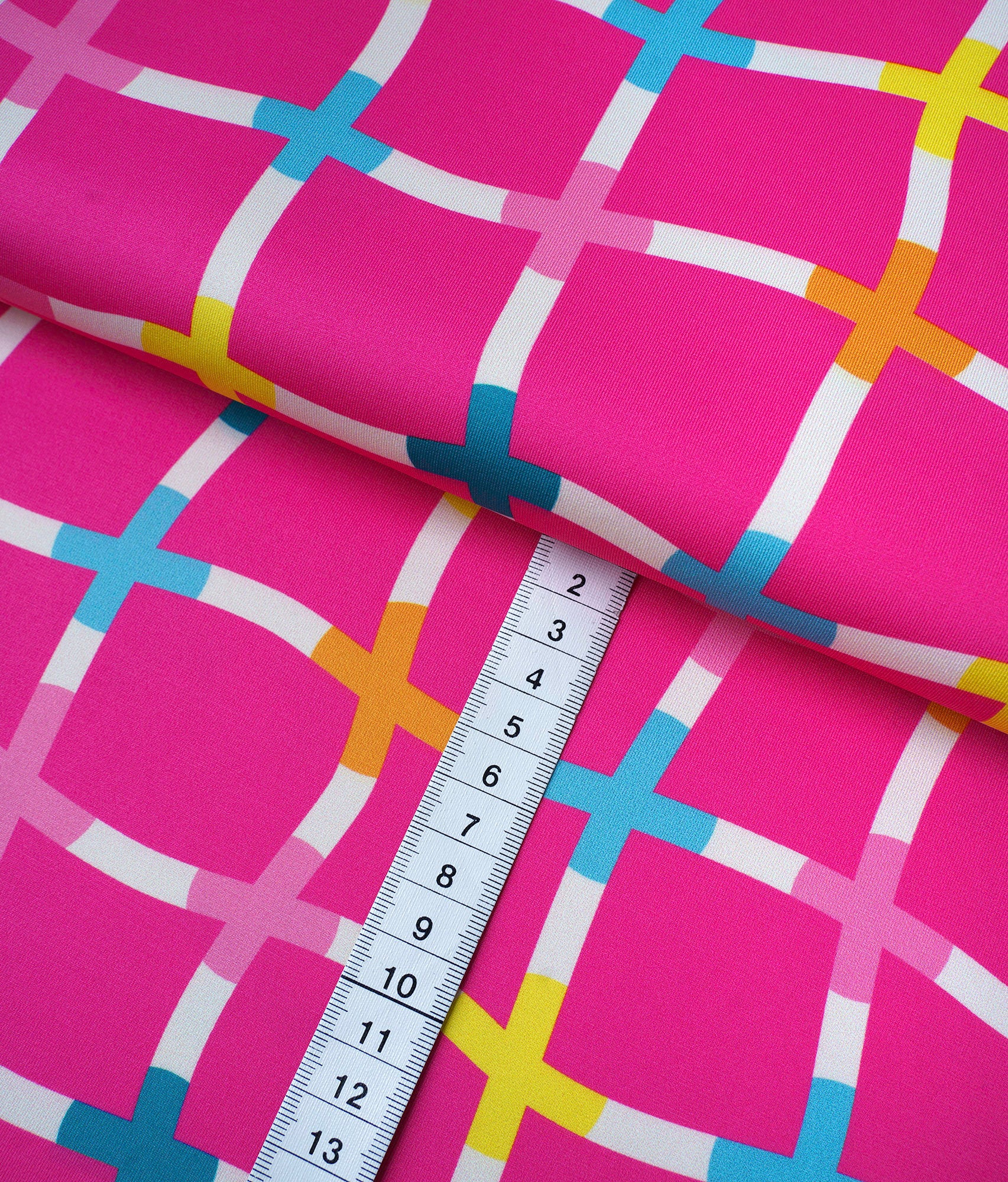 albstoffe-hamburger-liebe-performance-bio-meterware-grid-pink image 3