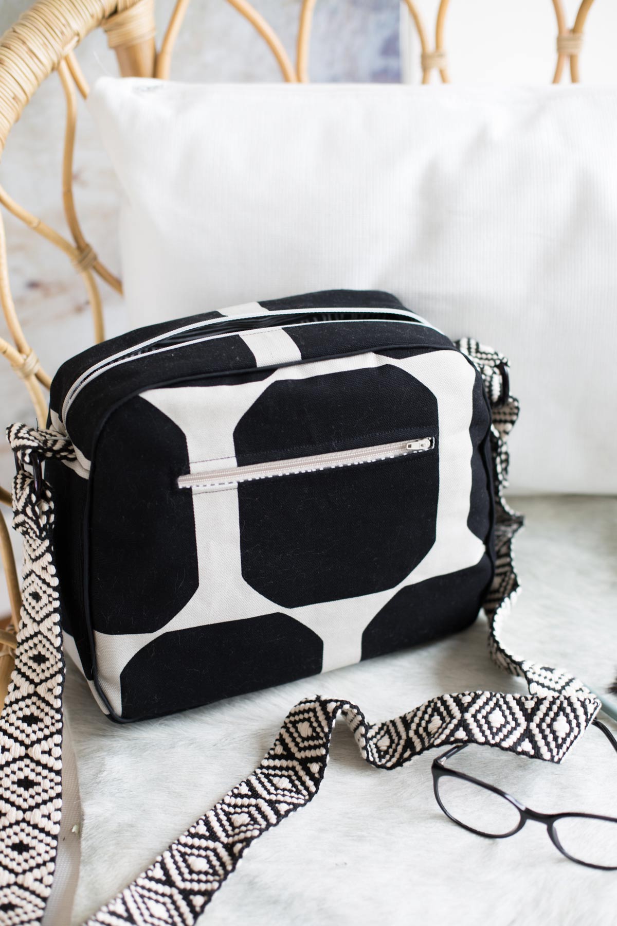 farbenmix-umh-ngetasche-marisa-ebook-schnittmuster-handtasche-in-handlicher-gr-e image 2