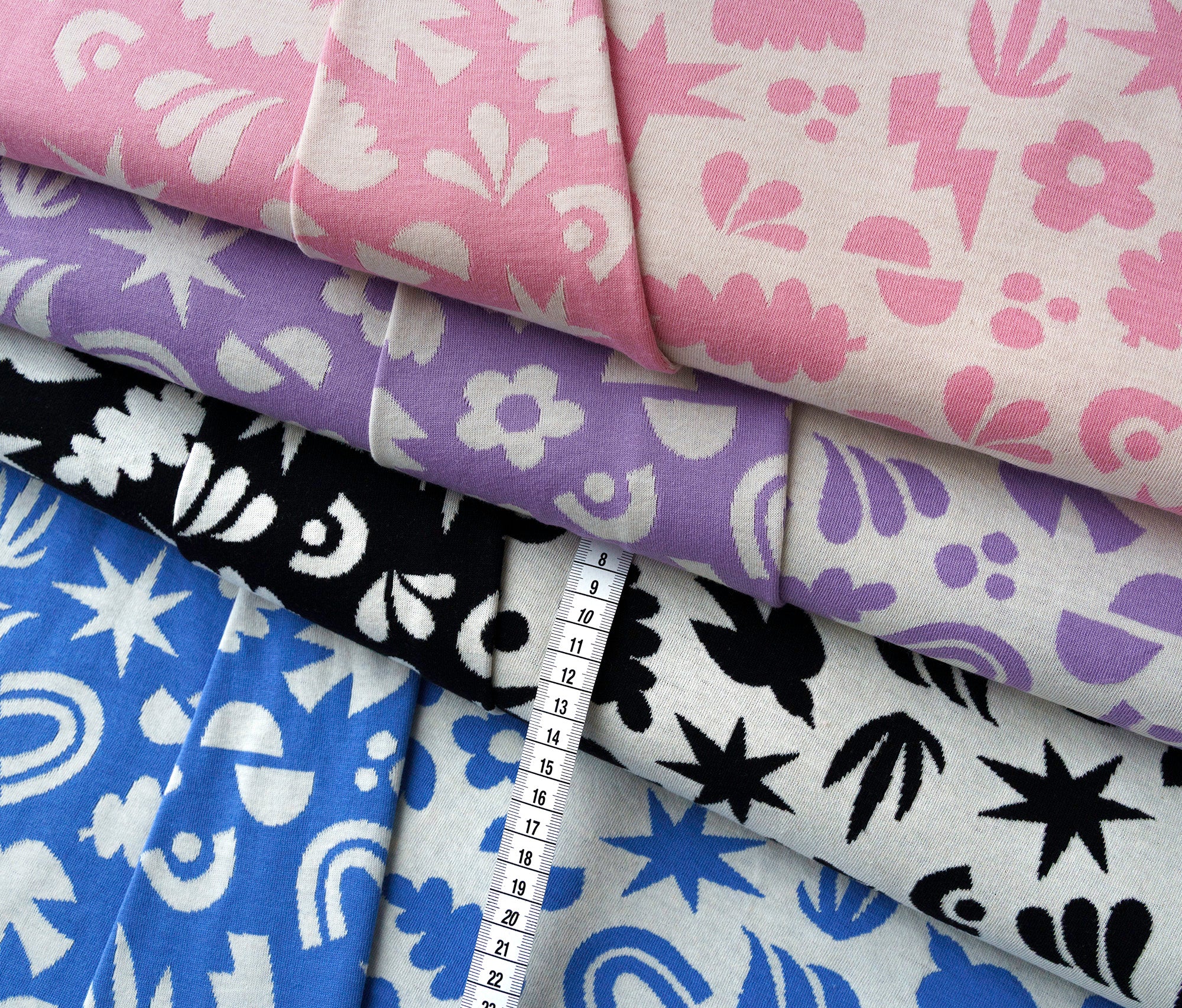 albstoffe-southern-ease-good-omens-bio-doubleface-jacquard-jersey-meterware image 2
