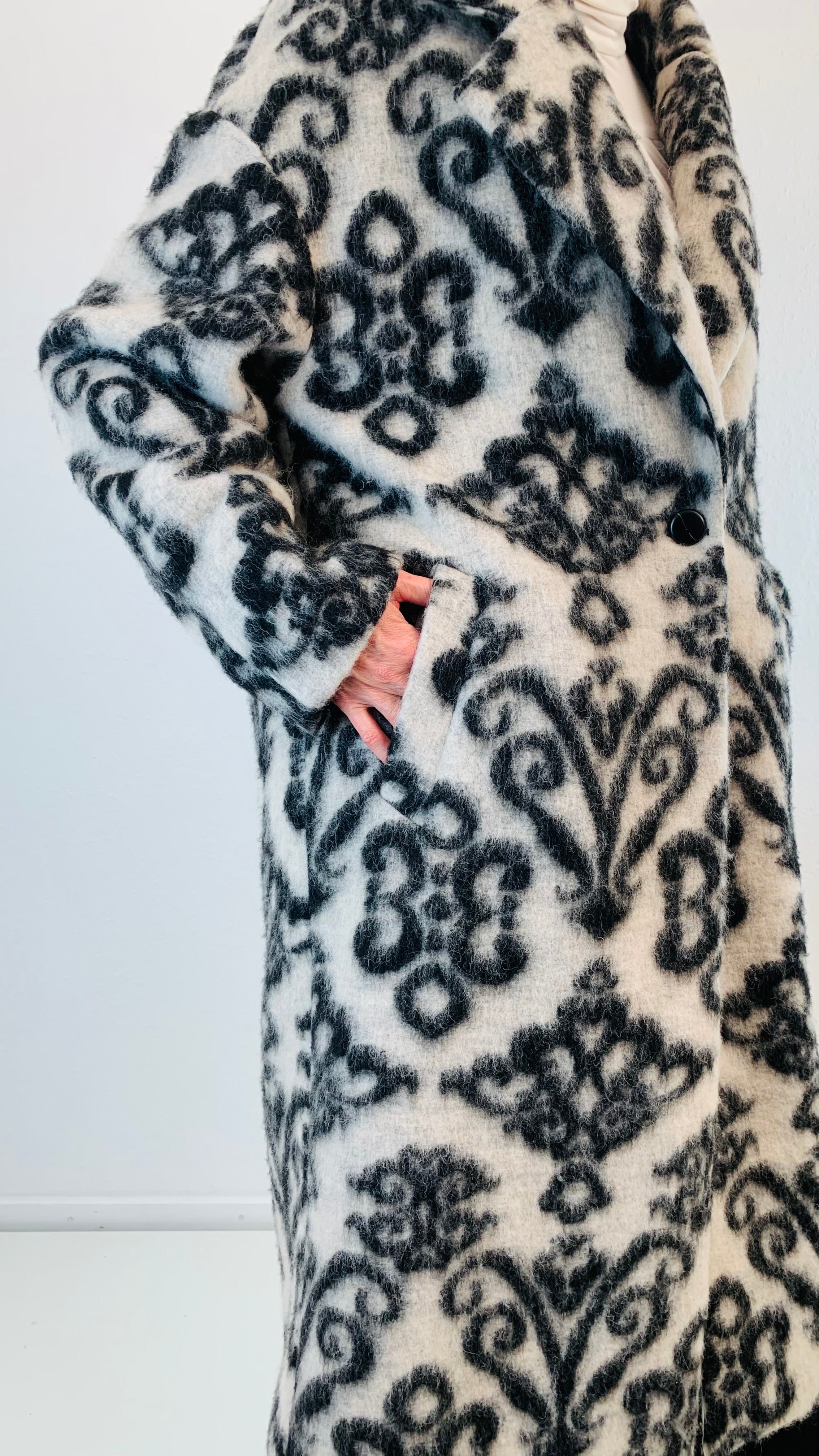 schnittmuster-berlin-premium-mantel-zoe-schnittmuster-damen-mantel-mit-revers image 6