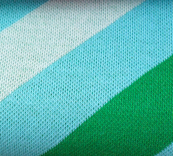 albstoffe-queen-of-hearts-royal-candy-stripes-bio-jacquard-jersey image 4