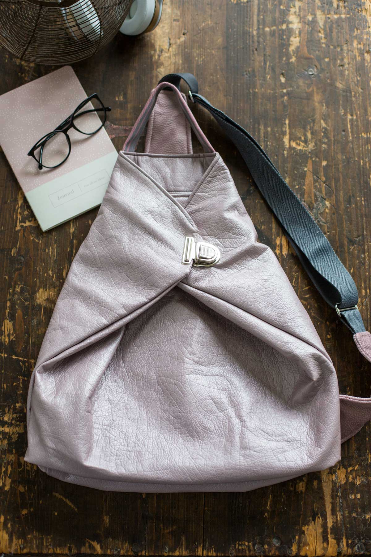 farbenmix-crossbag-2-ebook-schnittmuster-crossbag-und-rucksack image 5