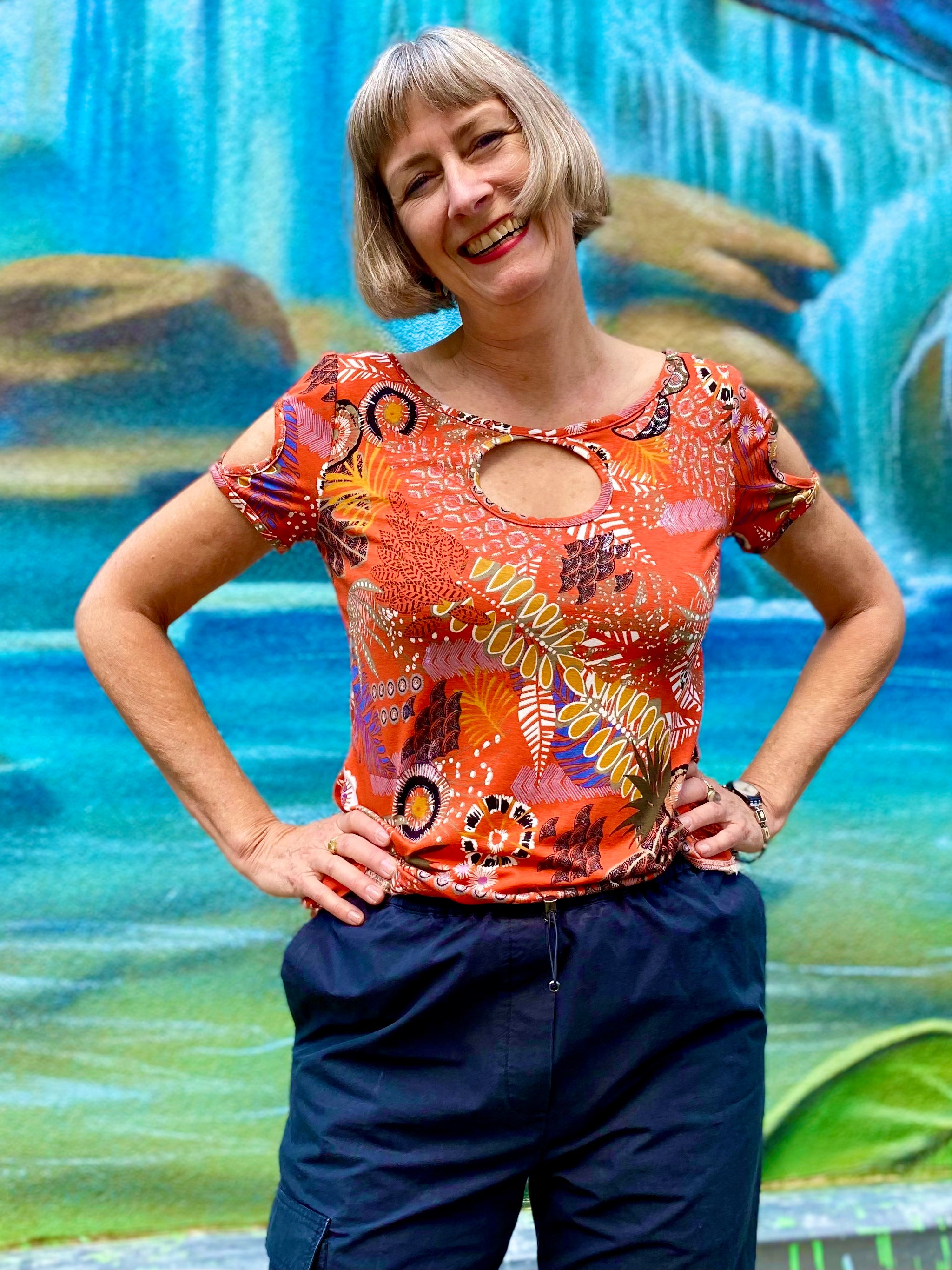 schnittmuster-berlin-cut-out-shirt-brasilia-schnittmuster-damen-jersey-oberteil image 6
