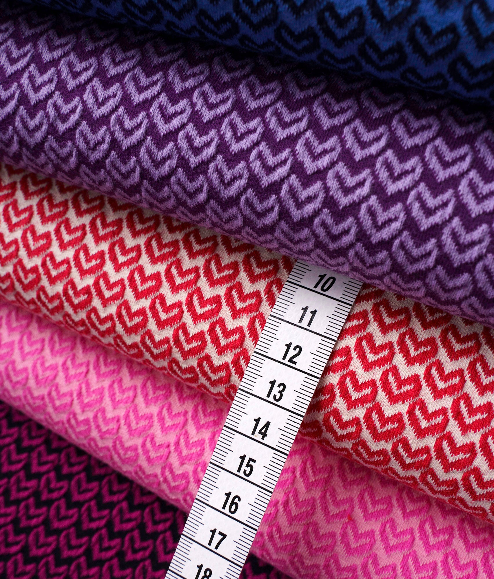albstoffe-easygoing-sweetheart-knit-bio-jacquard-jersey-meterware image 2