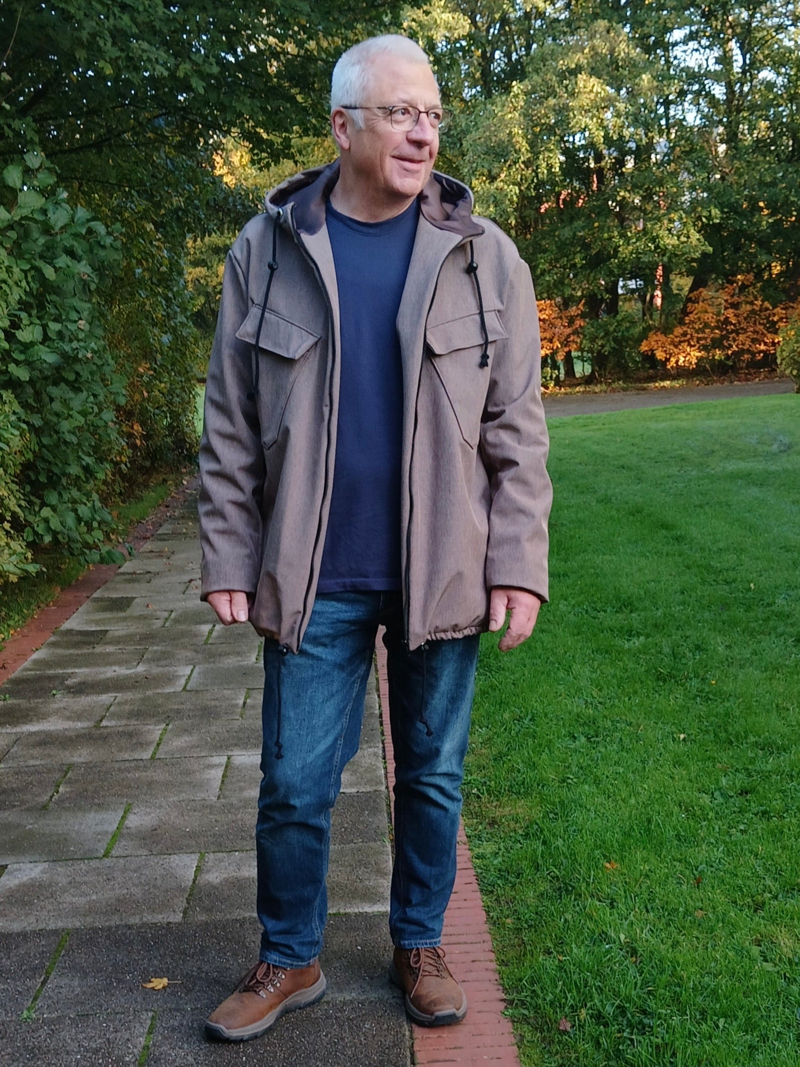 schnittmuster-berlin-windjacke-moritz-herren-schnittmuster-outdoorjacke-mit-kapu image 7