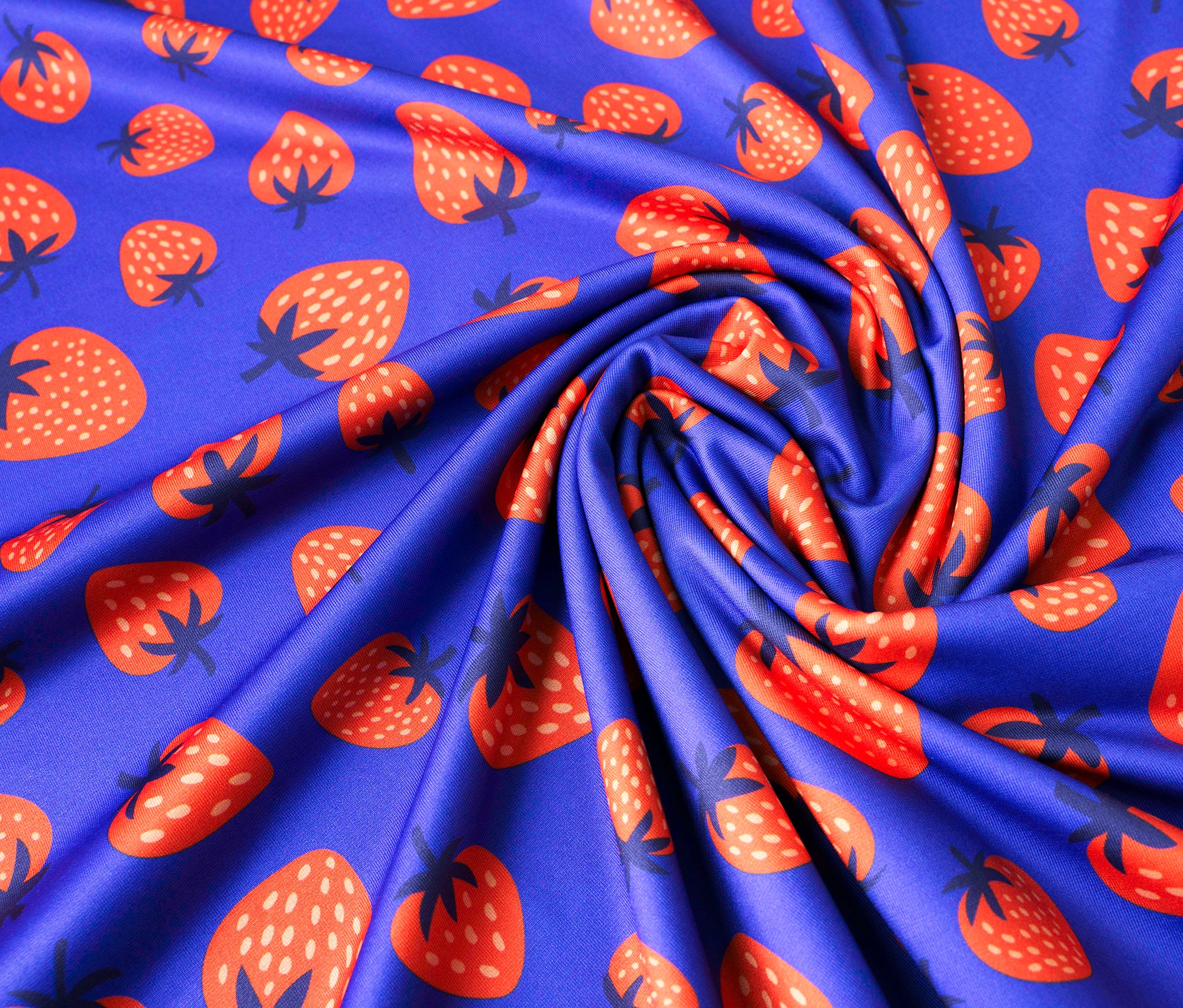 albstoffe-performance-strawberries-blau-active-wear-funktionsstoff-meterware image 2