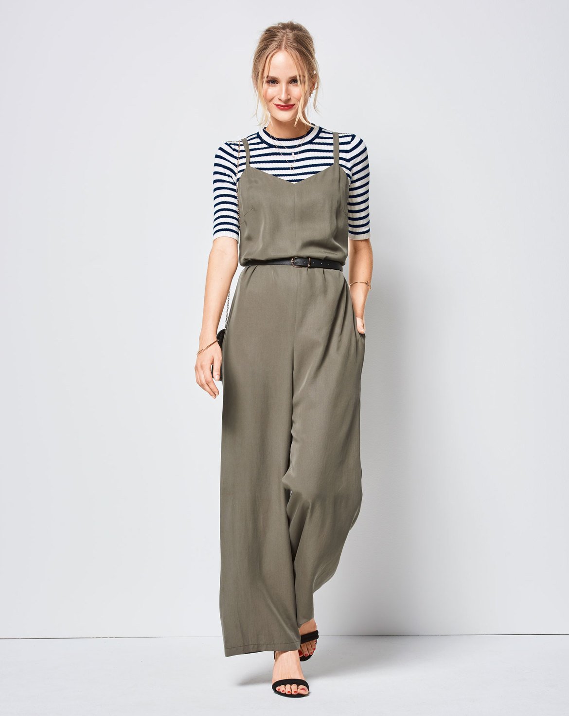 burda-style-6408-schnittmuster-overall-damen-gr-32-42 image 2