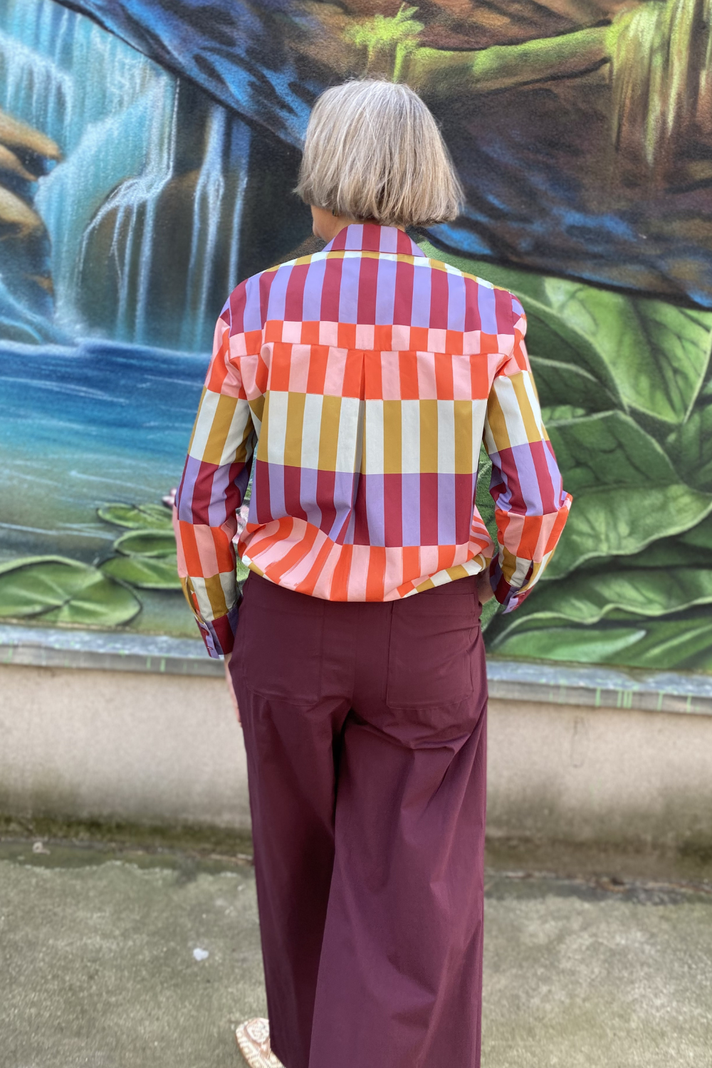 schnittmuster-berlin-hemdbluse-hanifa-blusen-schnittmuster-mit-add-on-zur-crop-b image 8