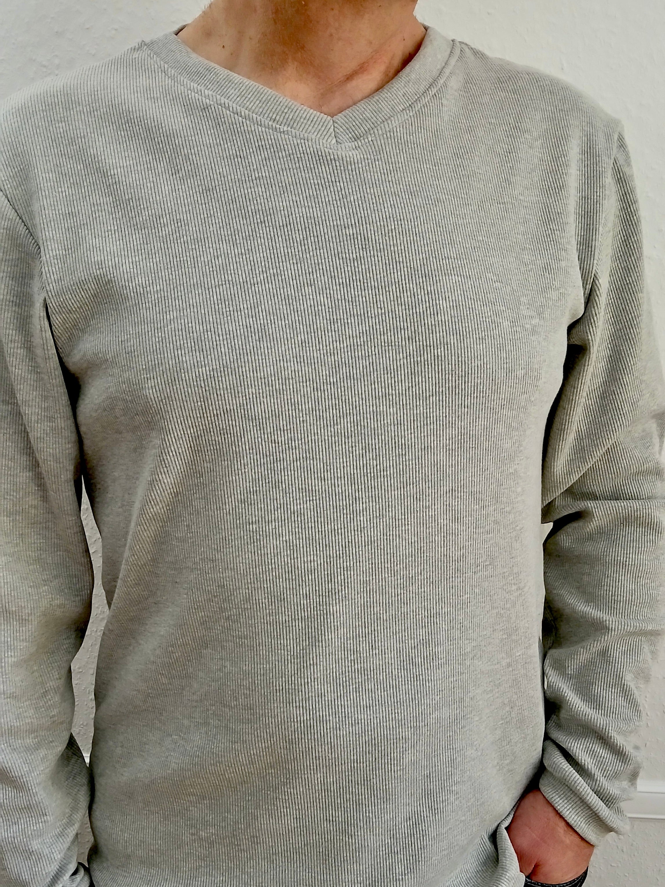 schnittmuster-berlin-longsleeve-benedikt-v-neck-langarmshirt-schnittmuster-f-r-h image 6