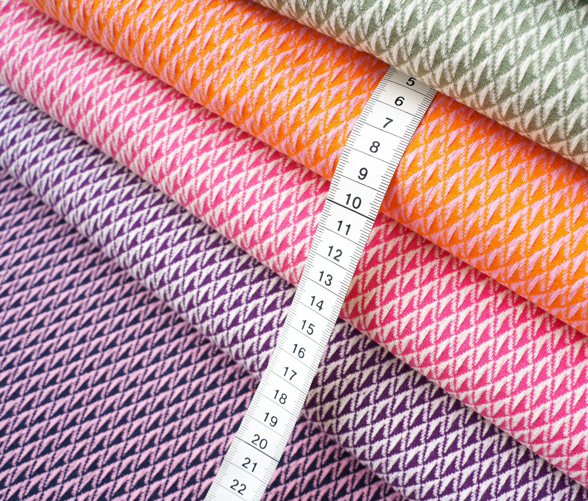 albstoffe-only-you-diamond-knit-bio-minijacquard-jersey-meterware image 2